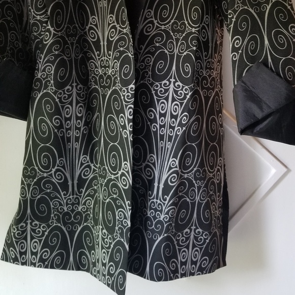 Mid length jacket - Picture 2 of 3